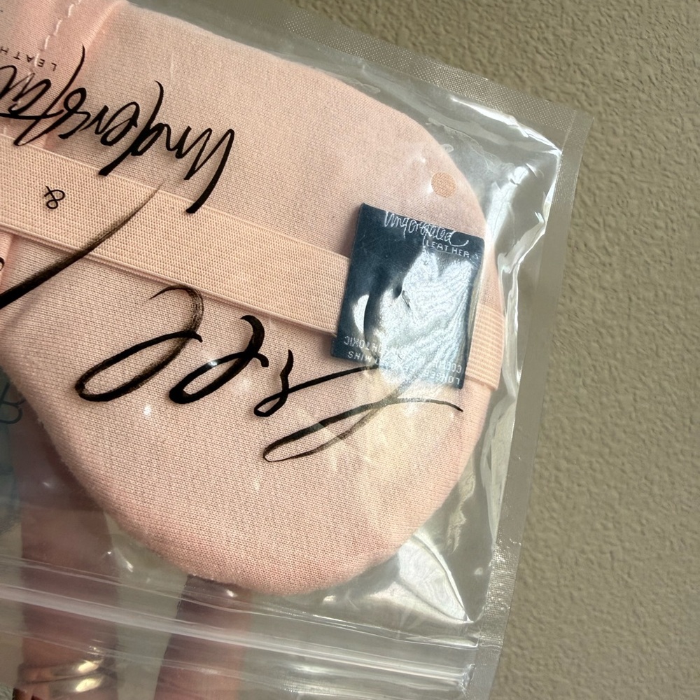 Free People x Understated Leather Eye Mask Pink - Picture 4 of 8